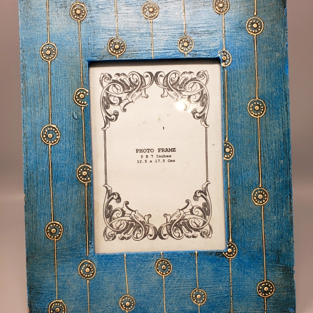 Decorative Table-Top Picture Frame (5"X7")